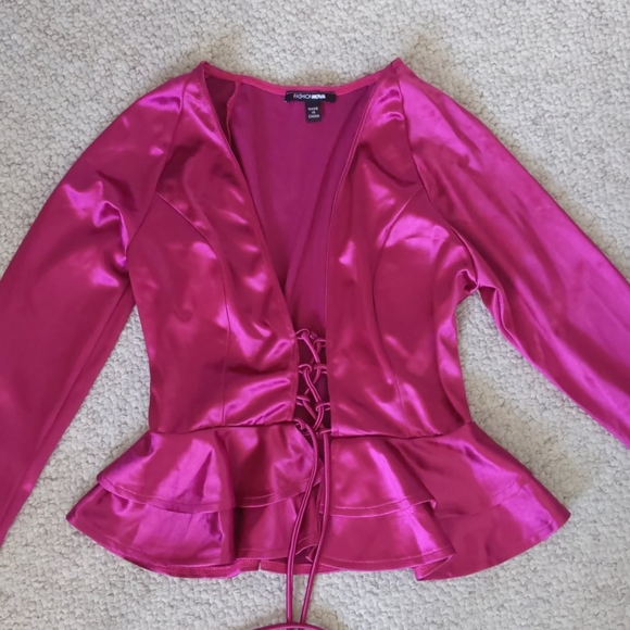 Fashion Nova Tops - Hot Pink Long Sleeve Top From Fashion Nova Size S